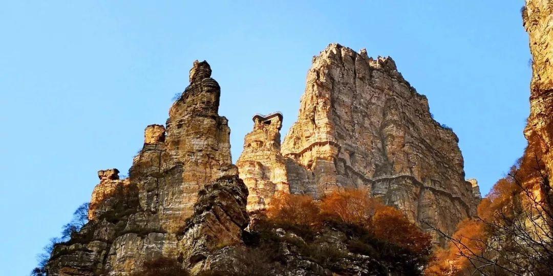 空中抛枪