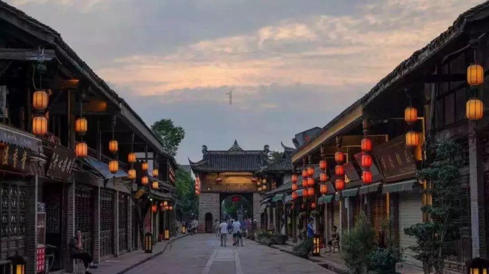 学习视频剪辑要多久？学视频剪辑去哪里学比较好？