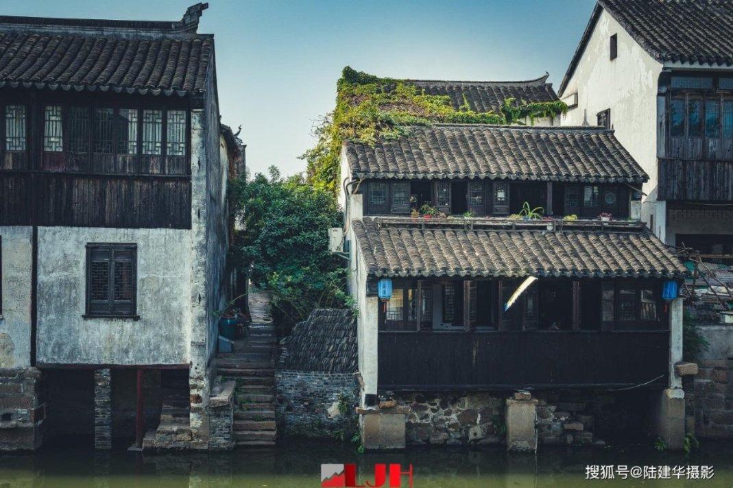 小猫钓鱼游戏龙王版有船